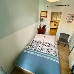 Appartement En Rez-de-chaussé, De 21m 2, Beauvais